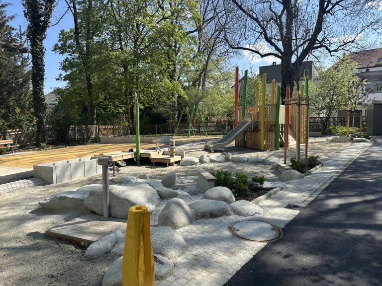 KiTa Am Klostergarten in München – Projekt von Stadt & Spiel